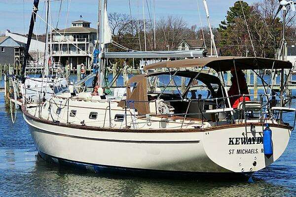 Picture Of: 1997 Island Packet 40 KEWAYDIN