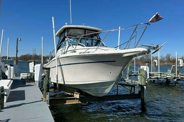 Picture Of: 1997 Pro-Line 2810 Walkaround 