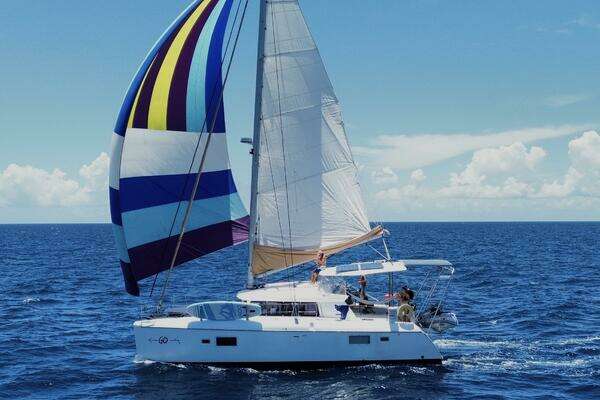 Picture Of: 2009 Lagoon  