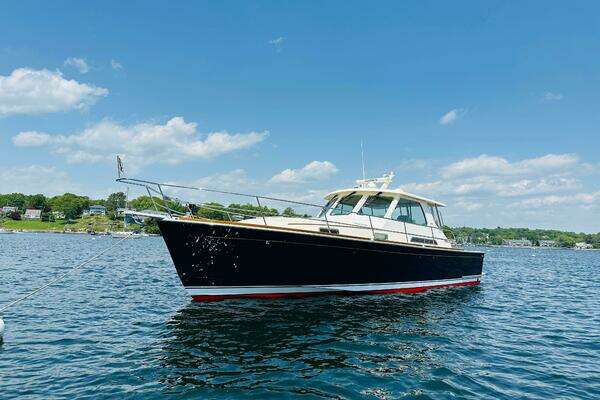 Picture Of: 2008 Sabre 42 Hardtop Express Slipped Away