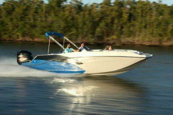 Picture Of: 2025 Starcraft SVX 231 OB 