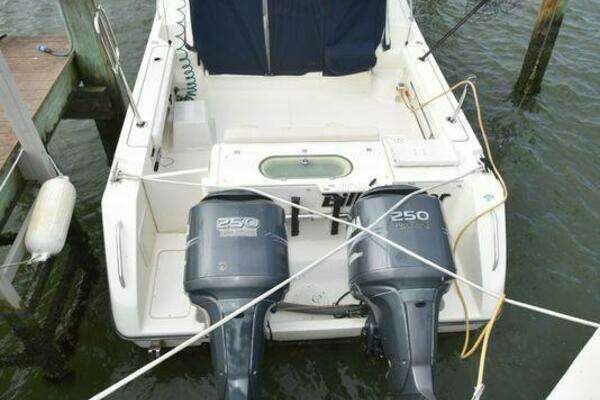 Picture Of: 2005 Pursuit 3070 Offshore Express Bill Buster