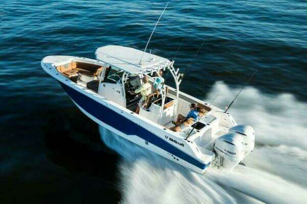 Picture Of: 2025 Wellcraft 302 Fisherman 
