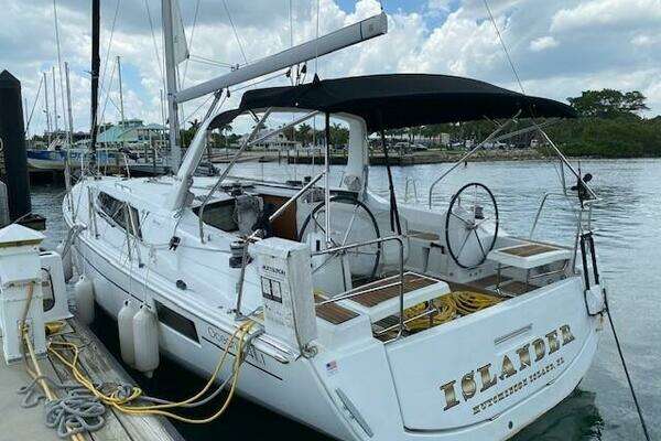 Picture Of: 2018 Beneteau 41.1 Islander