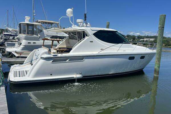 Picture Of: 2007 Tiara Yachts 3900 Sovran 