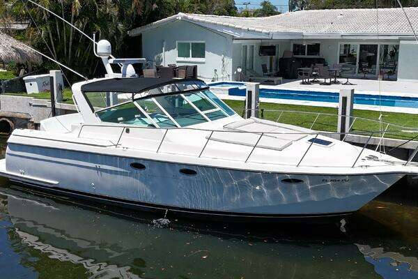 Picture Of: 1998 Tiara Yachts 3500 Express 