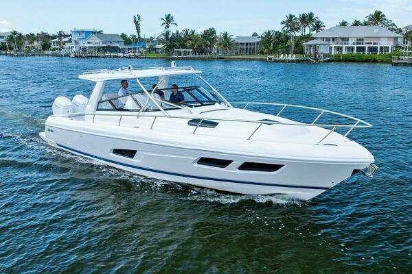 Picture Of: 2022 Intrepid 438 Evolution TIDE CHASER