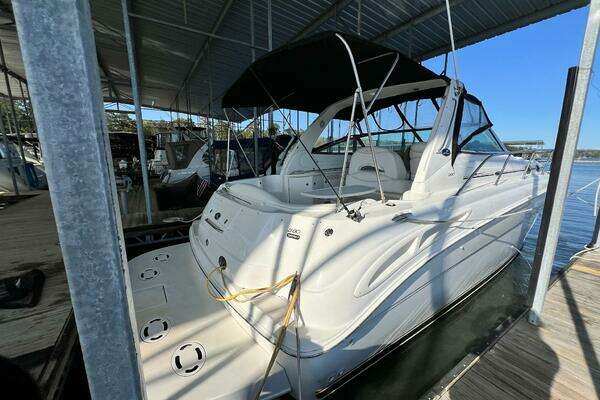 Picture Of: 2001 Sea Ray 380 Sundancer 