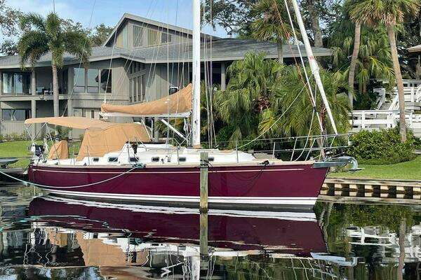 Picture Of: 2020 Tartan 395 Top O Nok