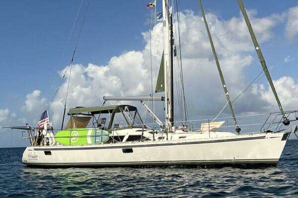 Picture Of: 2021 Hylas 46 Hylander