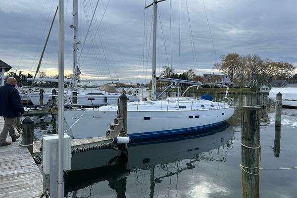 Picture Of: 2001 Beneteau 411 PUA
