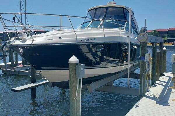 Picture Of: 2011 Monterey 340 Sport Yacht 