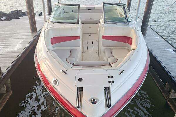 Picture Of: 2008 Bryant 233 