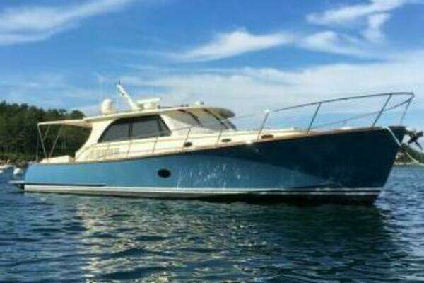 Picture Of: 2013 Hinckley Talaria Zephyr