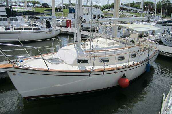 Picture Of: 1987 Island Packet  Isabella