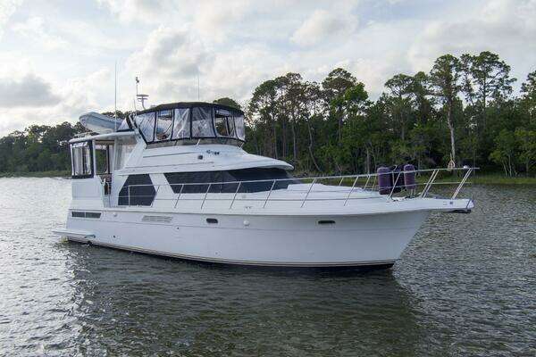 Picture Of: 1997 Carver 445 Aft Cabin Zodiac Gypsea