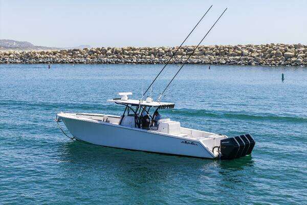 Picture Of: 2019 SeaHunter 39 Center Console CHIRON39