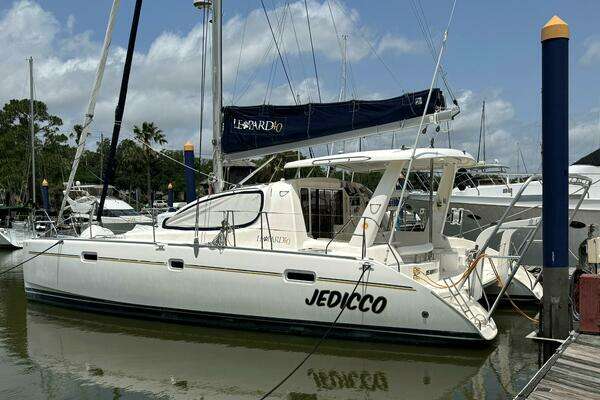 Picture Of: 2006 Leopard  Jedicco