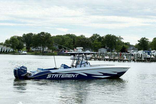 Picture Of: 2011 Statement 380 Open 