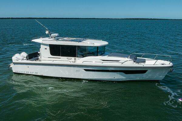 Picture Of: 2024 Nimbus Commuter 11 SEA NN ME III
