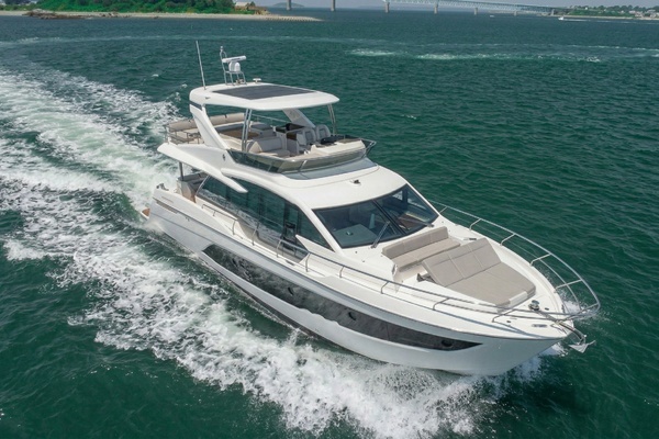 Picture Of: 2023 Absolute 62 Fly 