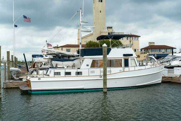 Picture Of: 2001 Grand Banks 42 Classic 