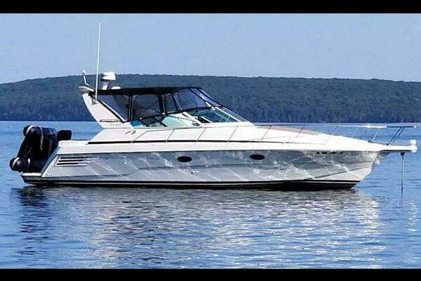 Picture Of: 2000 Trojan 400 Express 