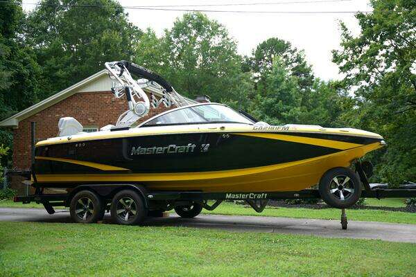 Picture Of: 2014 Mastercraft X25 