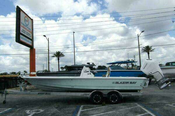 Picture Of: 2025 Blazer Bay 2550 GTS 
