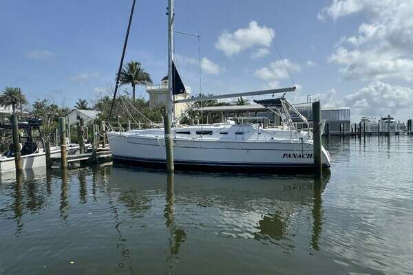 Picture Of: 2004 Hunter  