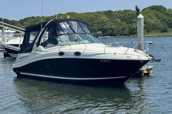 Picture Of: 2006 Sea Ray  