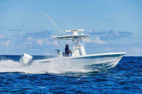 Picture Of: 2026 Reef Runner 230 