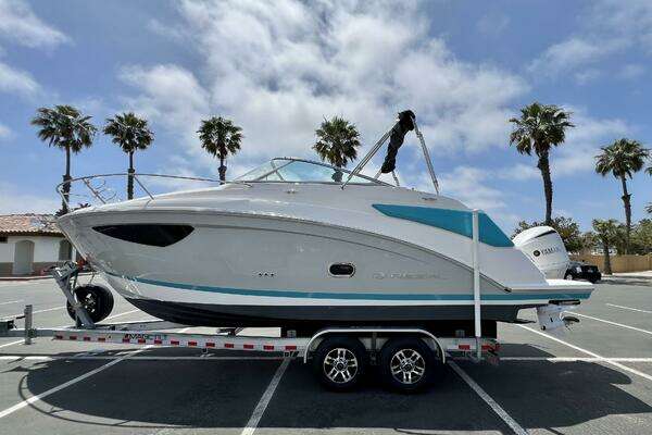 Picture Of: 2019 Regal 26 XO 