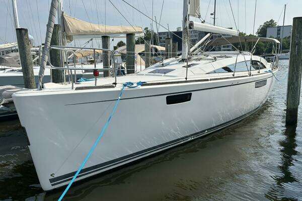 Picture Of: 2012 Bavaria Vision 46 
