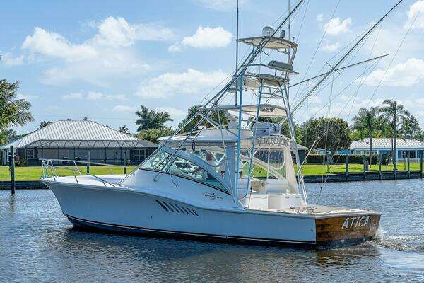 Picture Of: 2005 Albemarle  Atica