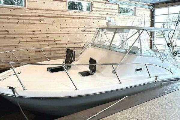 Picture Of: 1998 Pursuit 3000 Offshore Relentless