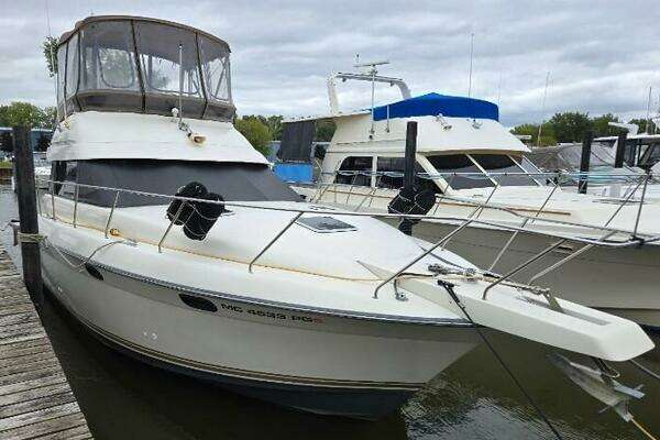 Picture Of: 1991 Silverton 37 Motor Yacht Final Z