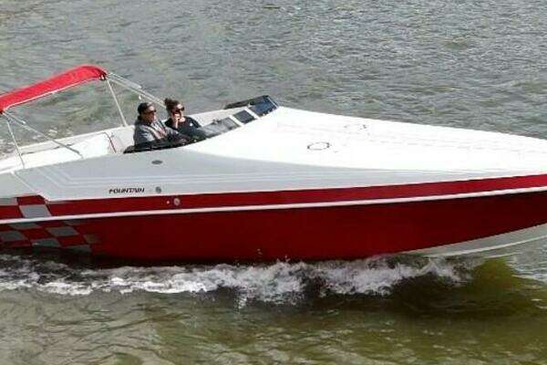 Picture Of: 1995 Fountain 38 Sport Cruiser 