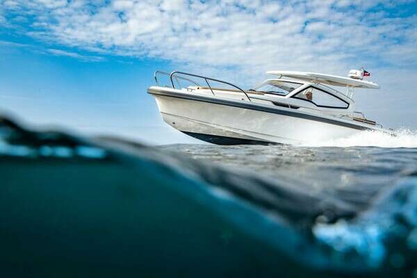 Picture Of: 2021 Nimbus W9 Windflowrer