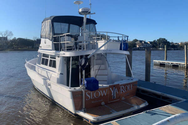 Picture Of: 1998 Mainship 350 Slow Ya Roll