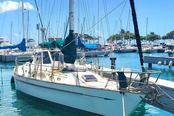 Picture Of: 1989 Tayana Center Cockpit MACONDO