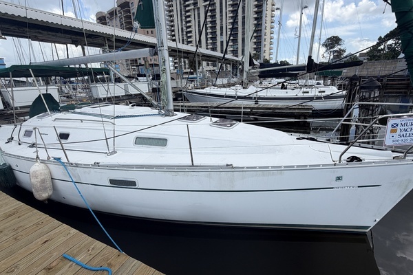 Picture Of: 2005 Beneteau Oceanis 331 TIPSEA