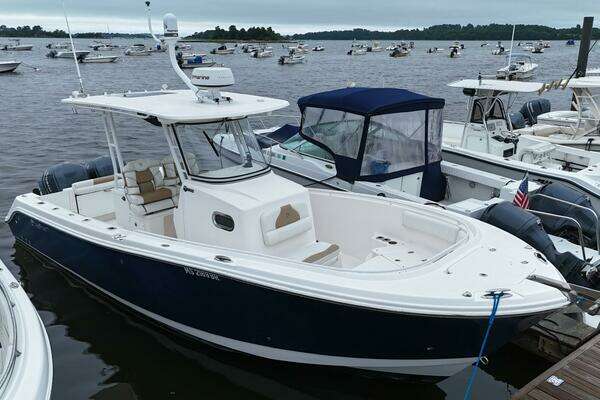 Picture Of: 2015 Edgewater 280 CC 