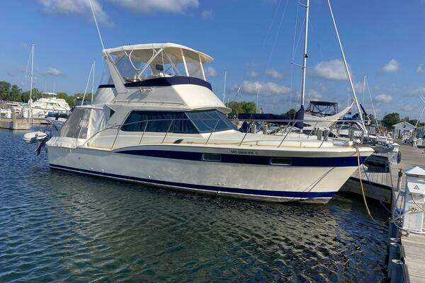 Picture Of: 1979 Chris-Craft 360 Commander Sport Fish Sea Girl