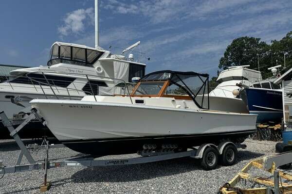 Picture Of: 1984 Surf-Hunter Surfhunter 25 Wahine