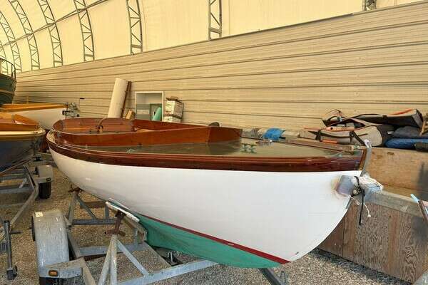 Picture Of: 1939 Herreshoff H 12.5 Daisy ex. Normandie