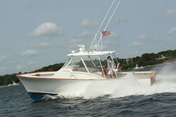 Picture Of: 1985 Rybovich 32 Express Walkaround Sportfish Charmer