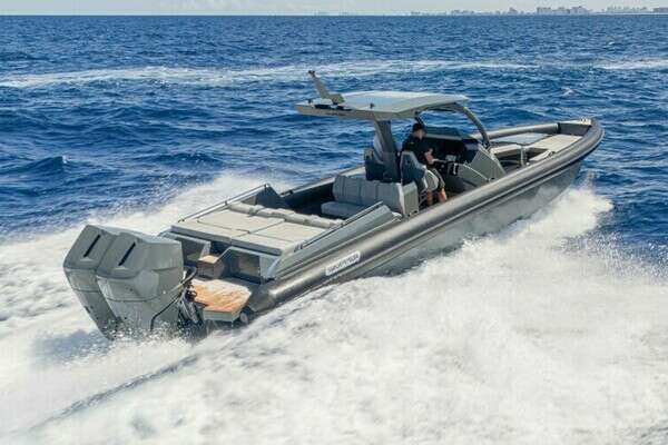 Picture Of: 2025 Skipper 38 Sunbed 