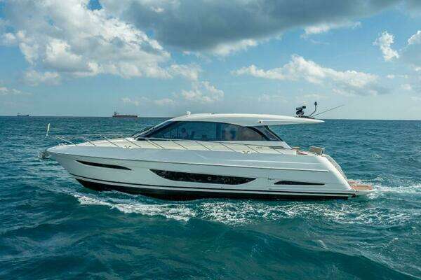 Picture Of: 2021 Maritimo X50 Man Cave