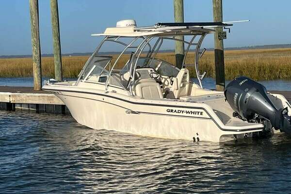 Picture Of: 2018 Grady-White  